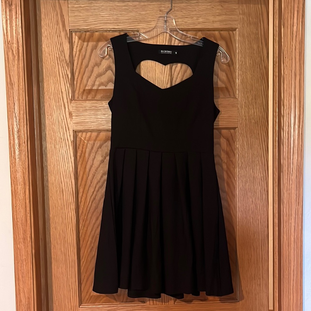Romwe medium women’s black cocktail dress